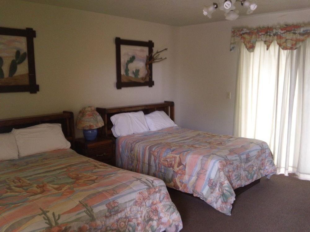 Blue Diamond Bonnie Springs Ranch Motel المظهر الخارجي الصورة