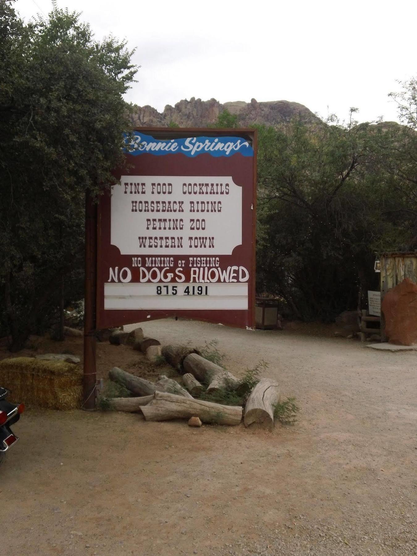 Blue Diamond Bonnie Springs Ranch Motel المظهر الخارجي الصورة